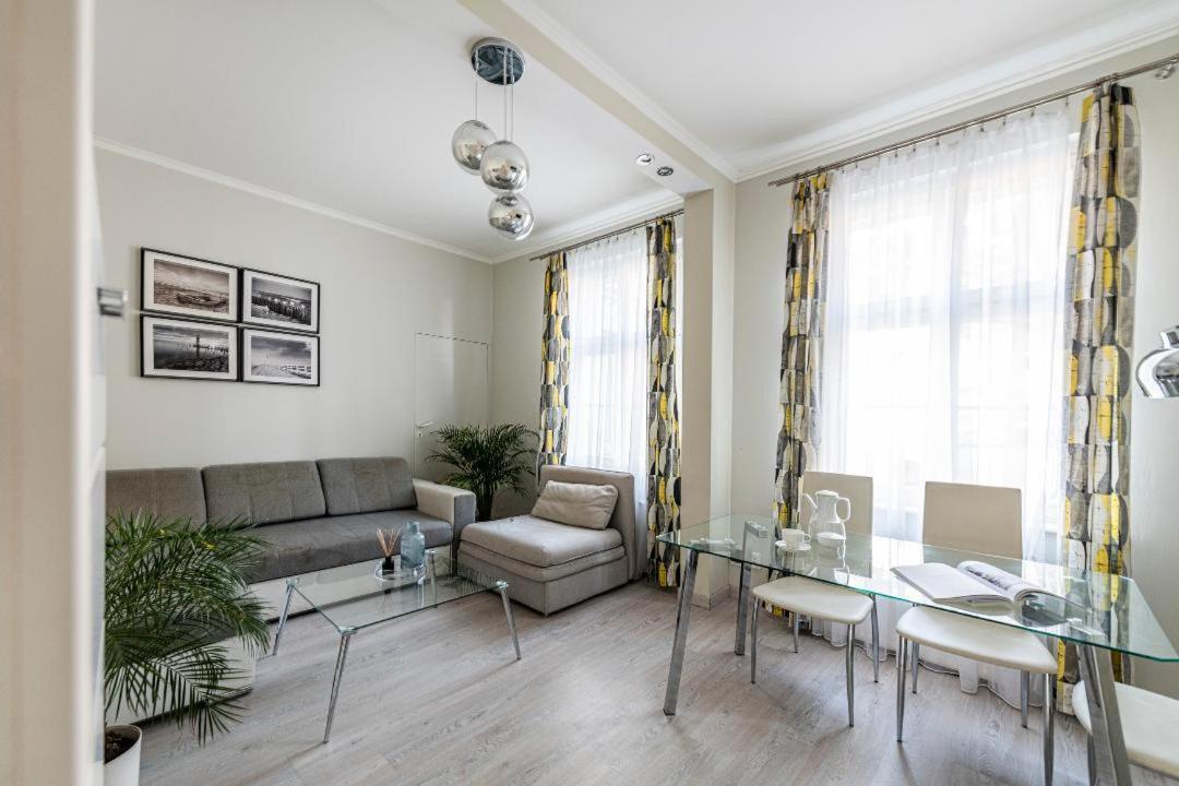 Beach Apartment I Plazowy Happy Hours Sopot Exteriör bild